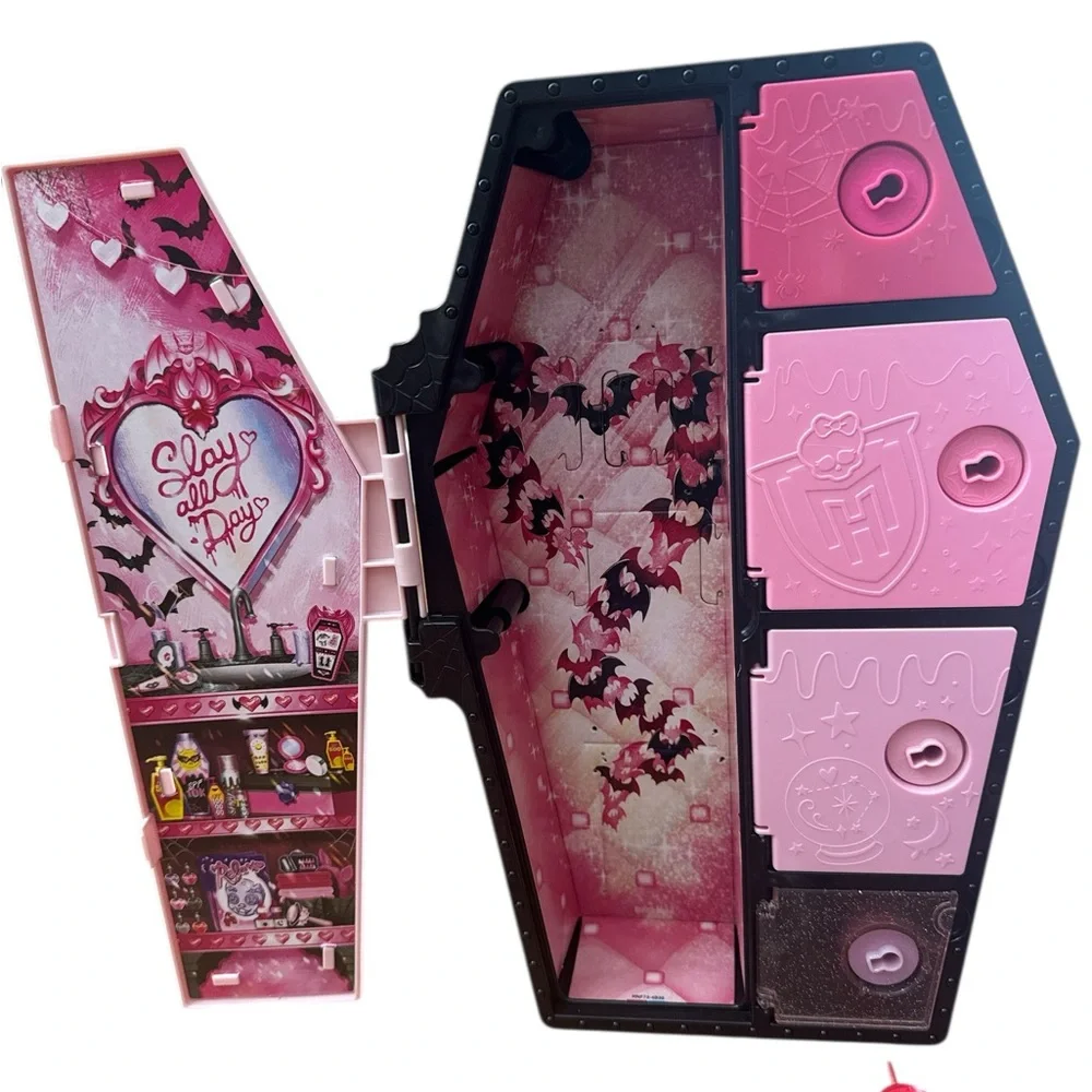 Monster High Doll Lot & Accessories‎ Locker Toys Collectibles Gothic Girls Kids
